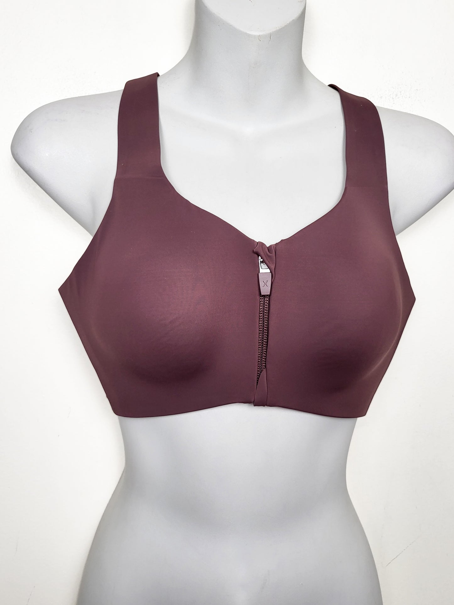 NEW - Knix Catalyst Front Zip Sports Bra in Plum colour | Size 2
