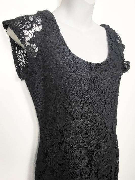 Snap brand Black Lace Scoop Neck Dress | Size MEDIUM