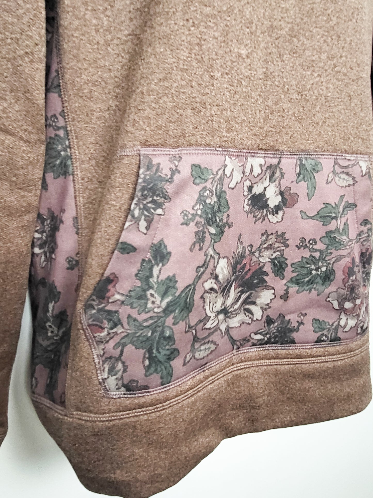 Burton Women's brown and floral pullover hoodie | Size MEDIUM