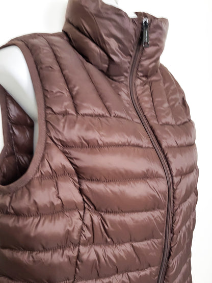 Hawke & Co. Women's Rail Quilt Packable Puffer Vest  in "Chicory Coffee" colour | Size MEDIUM