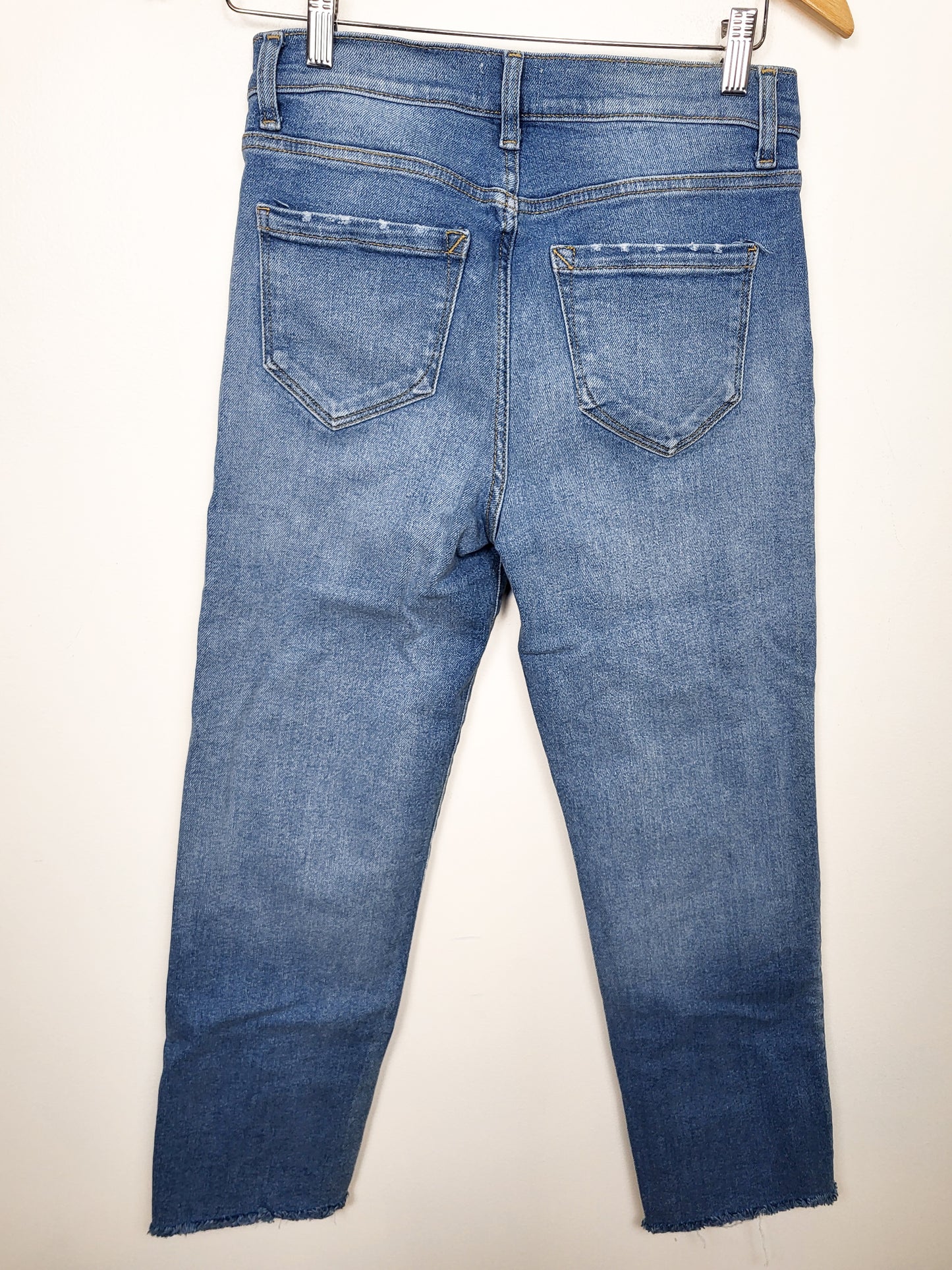 Kensie Jeans Medium Wash "The Allie" High Rise Slim Straight Jeans | Size 6