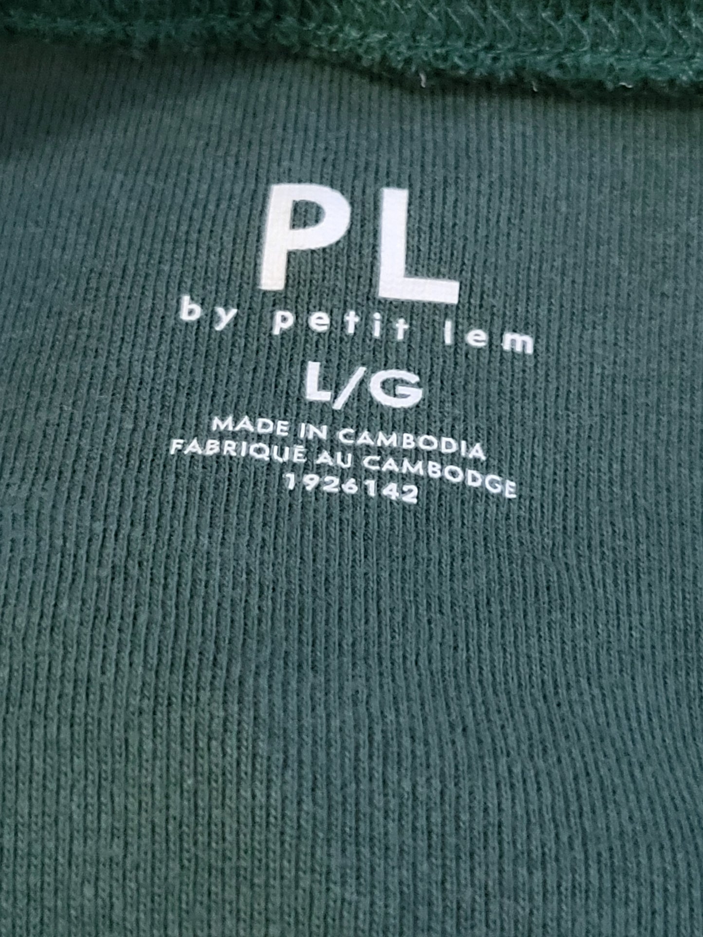 PL by Petit Lem forest green 2pc Pajamas with Christmas trees | Size LARGE