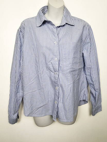 BeachLunchLounge blue and white vertical pinstripe button-down relaxed fit top | Size SMALL