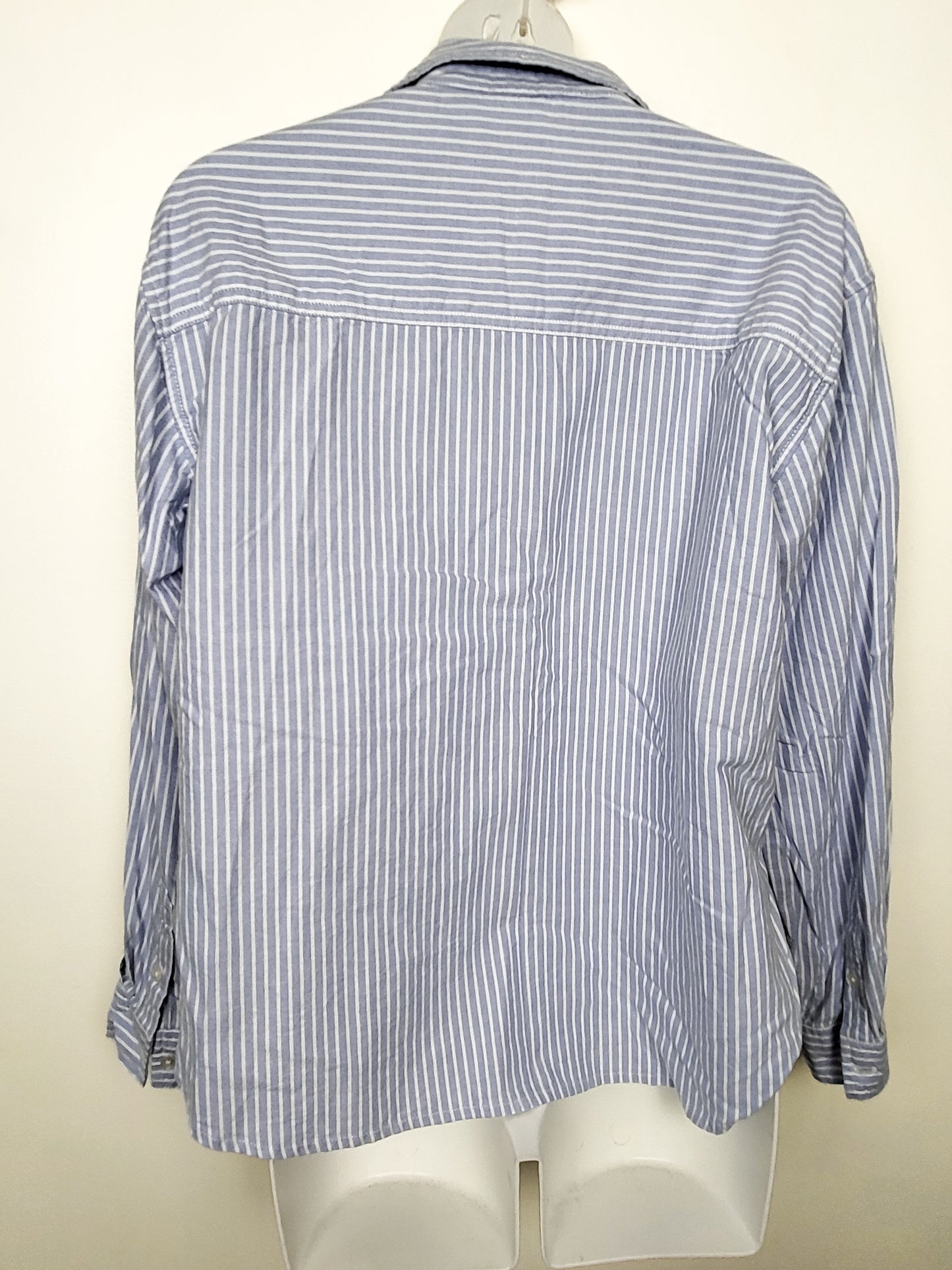 BeachLunchLounge blue and white vertical pinstripe button-down relaxed fit top | Size SMALL