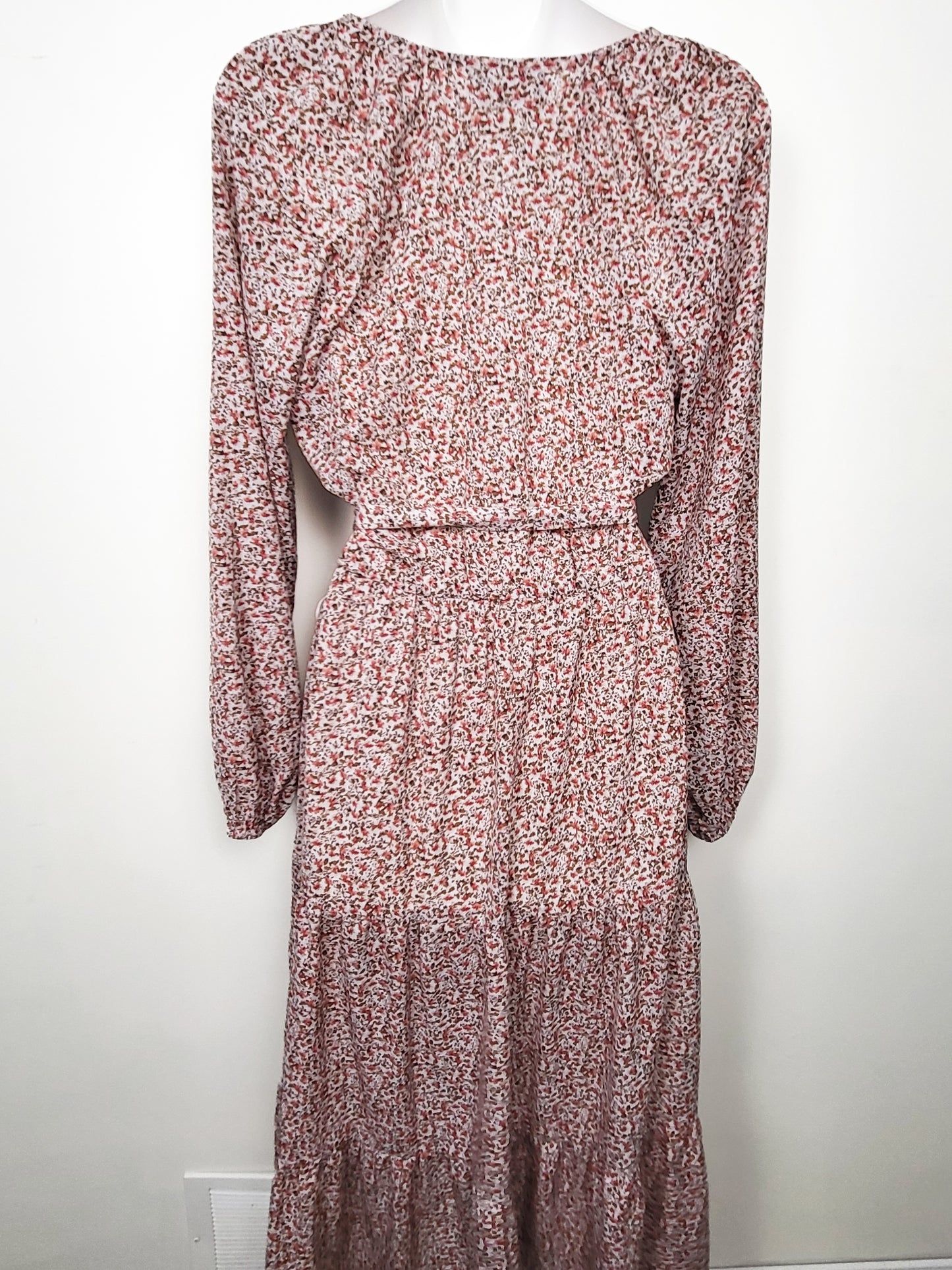 Minkpink ditzy floral midi dress with tie belt  Size SMALL