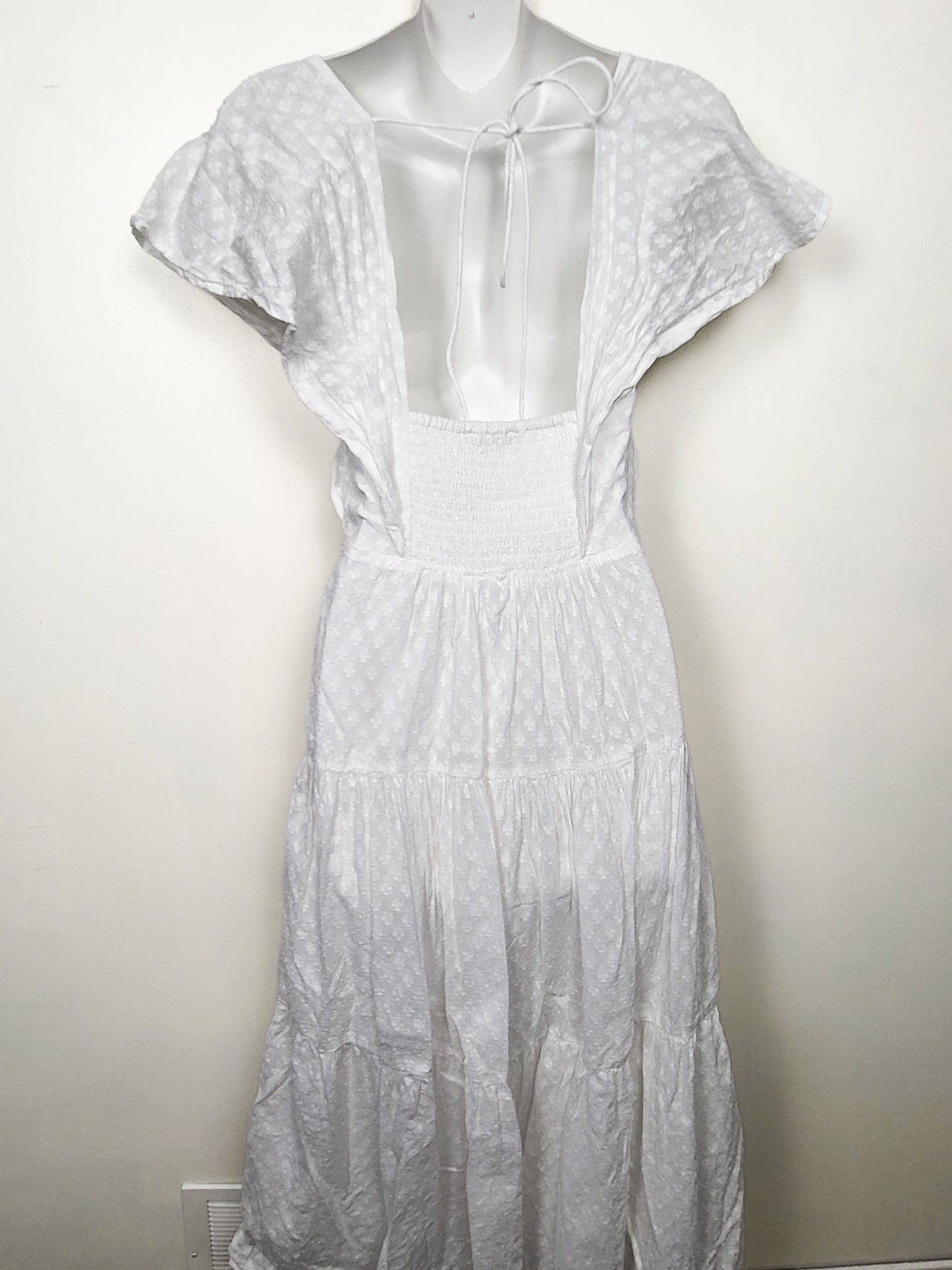 Black Tape (Dex) white tiered Swiss Dot textured Boho dress | Size XS