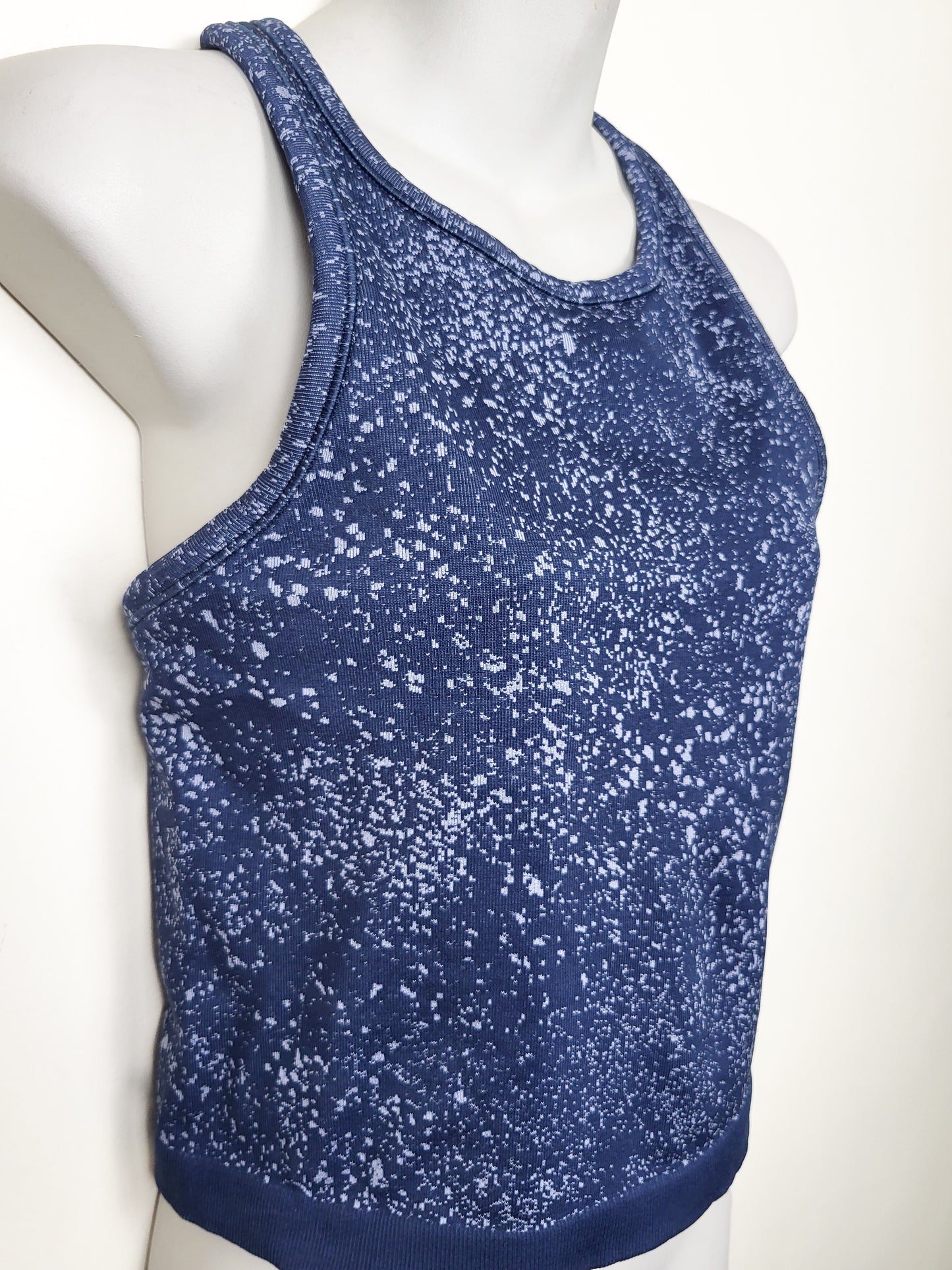 Lululemon Ebb to Street Cropped Racerback Tank Top | size 8