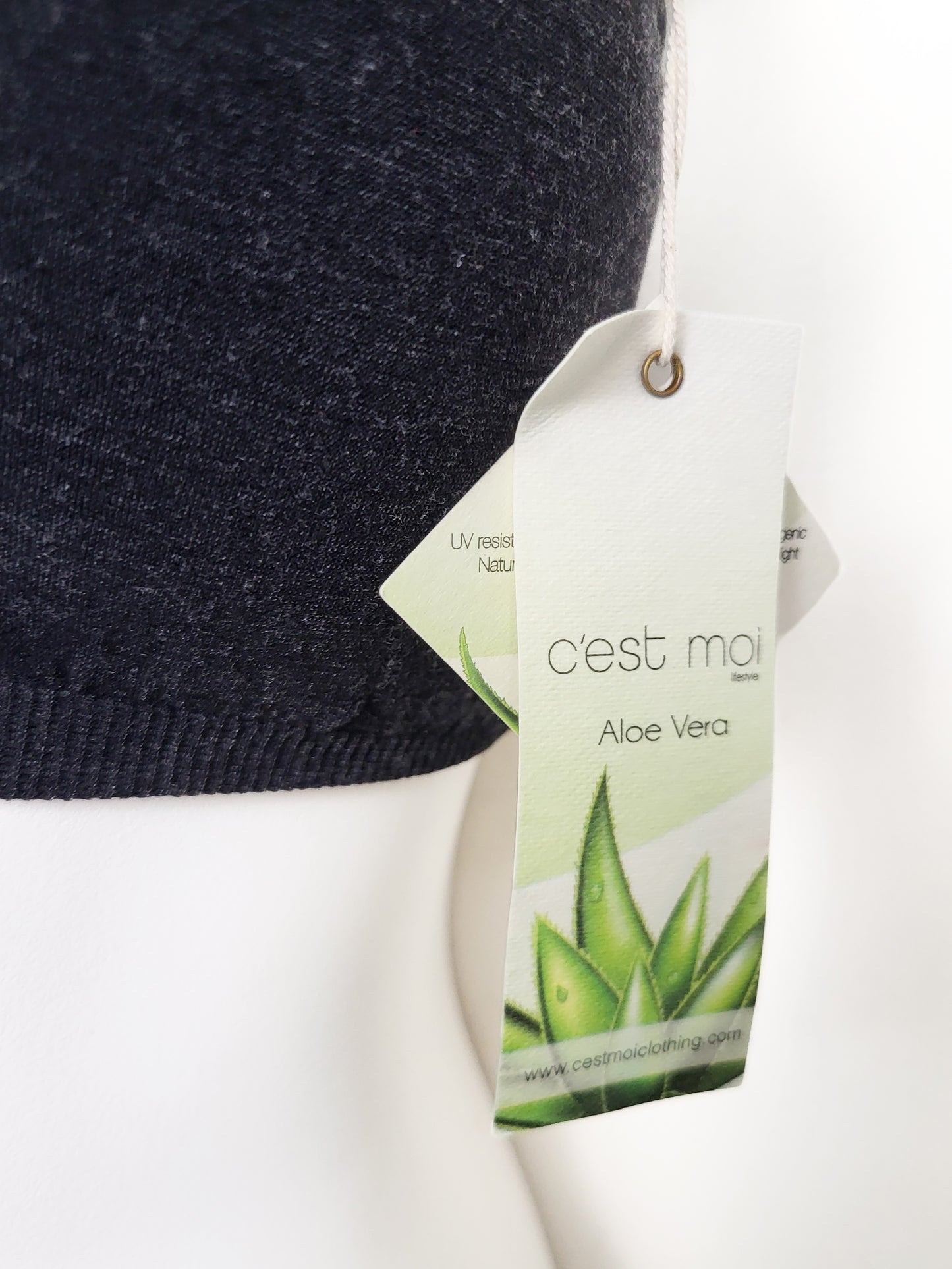 NEW - C'est Moi Aloe Vera bralette | Size SMALL