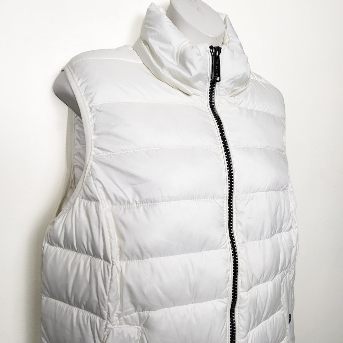 Landsen white long line puffer vest | Size 8