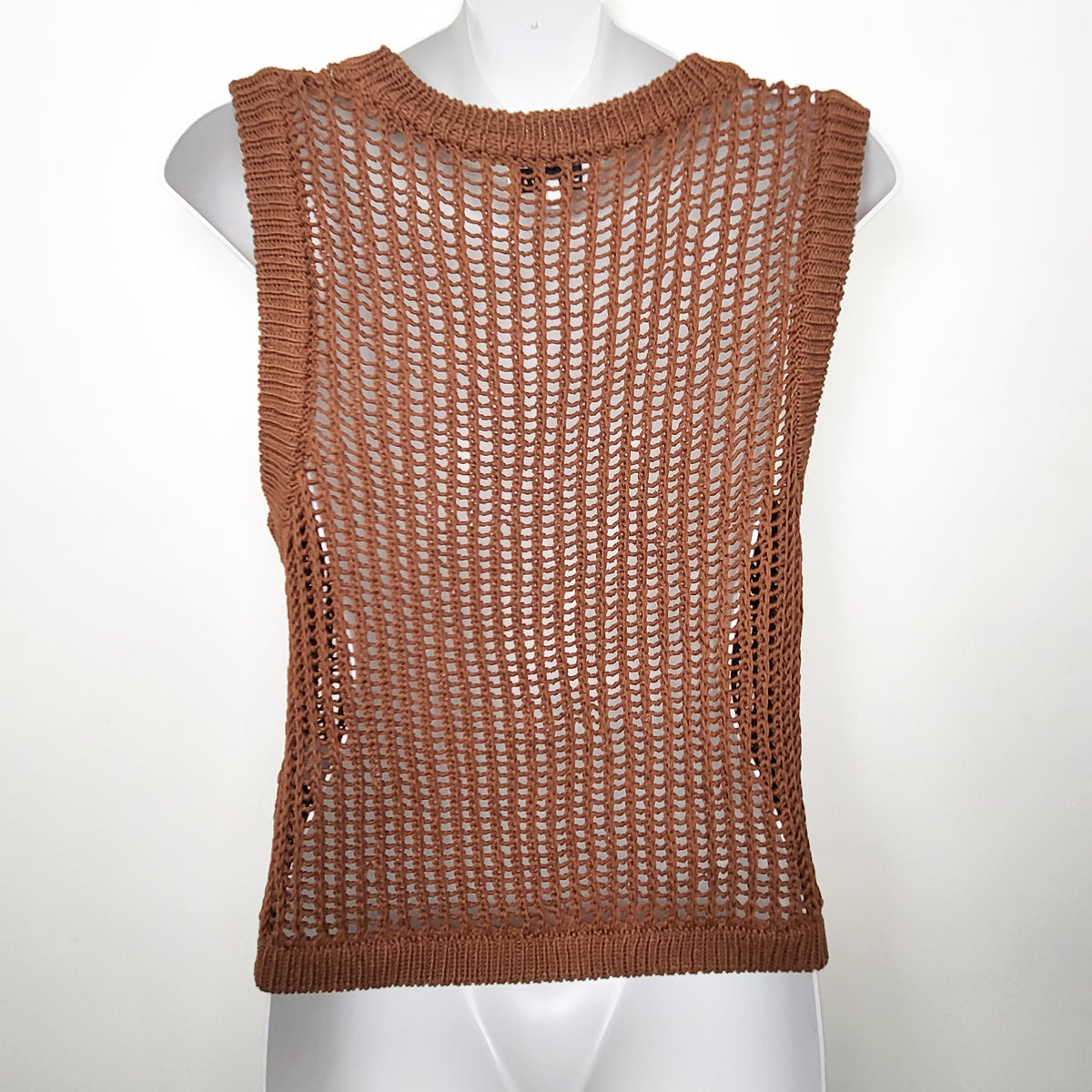 Moon River tan open knit crochet sweater vest | Size MEDIUM