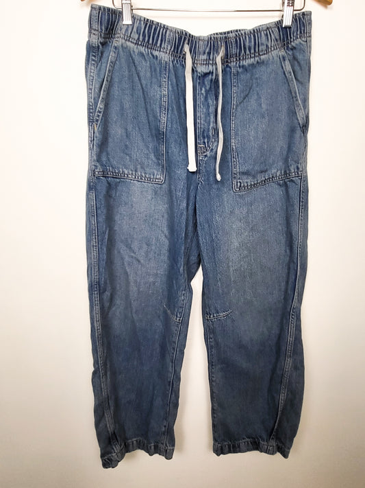 Gap Mid-Rise UltraSoft Pull-On Barrel Jeans | Size MEDIUM