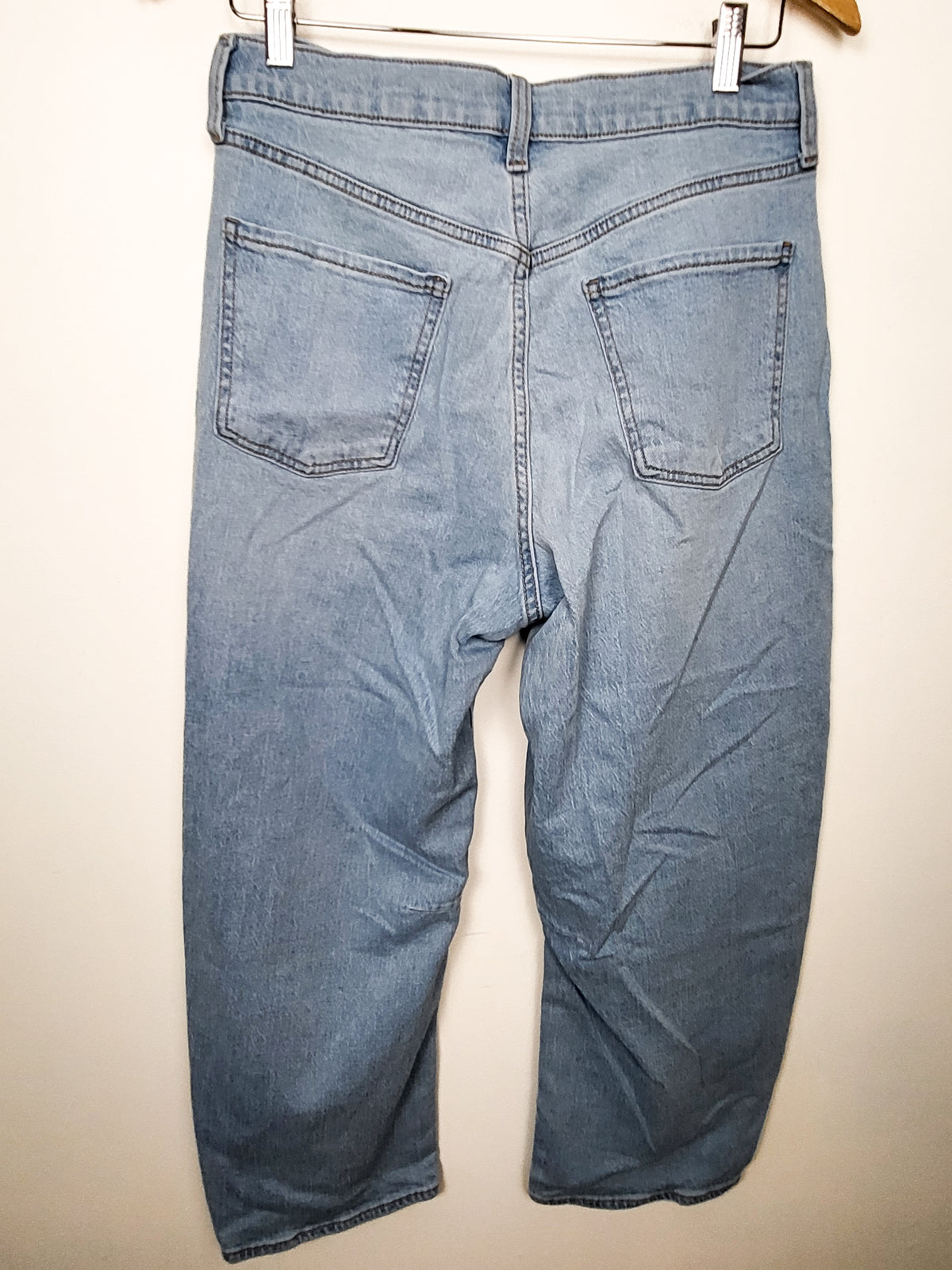 Old Navy WOW high rise barrell leg jeans | Size 10