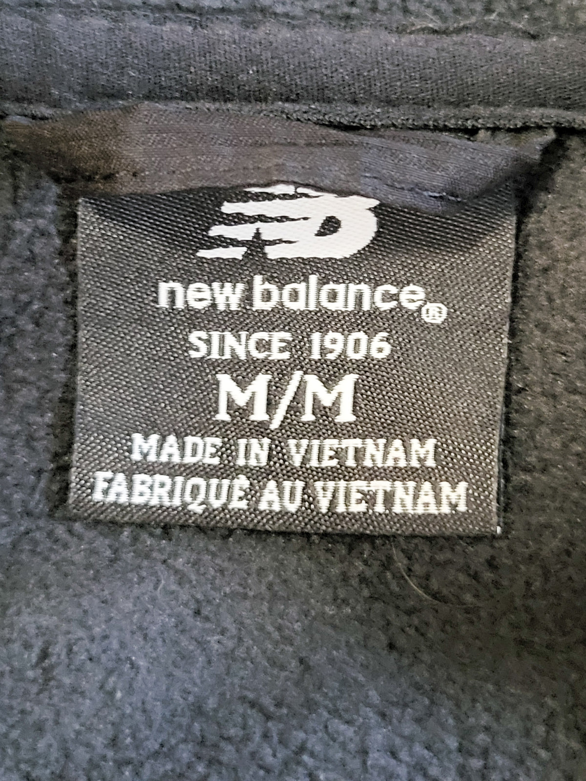 New Balance Women's Hooded Quilted Hybrid Jacket | Size MEDIUM