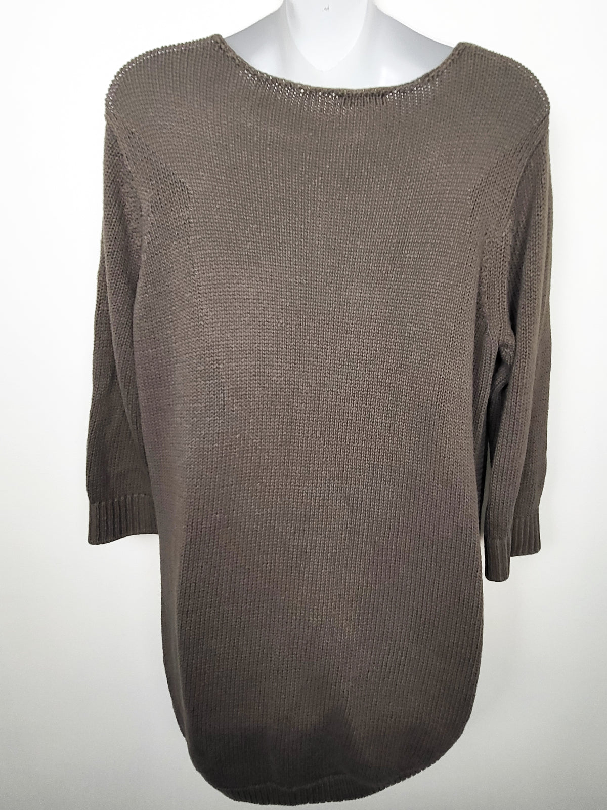 Dynamite khaki green relaxed fit v-neck sweater | Size LARGE
