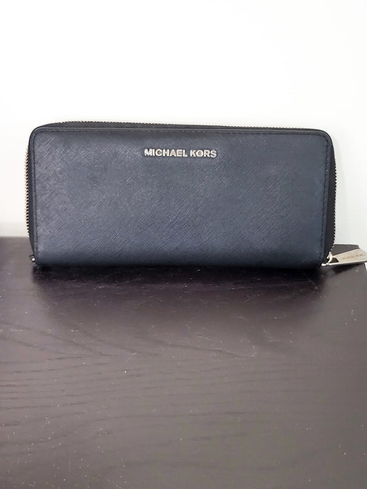 Michael Kors Jet Set Travel Saffiano Leather Continental Wallet