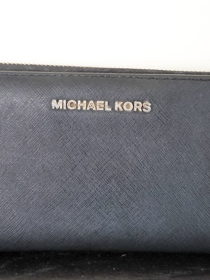 Michael Kors Jet Set Travel Saffiano Leather Continental Wallet