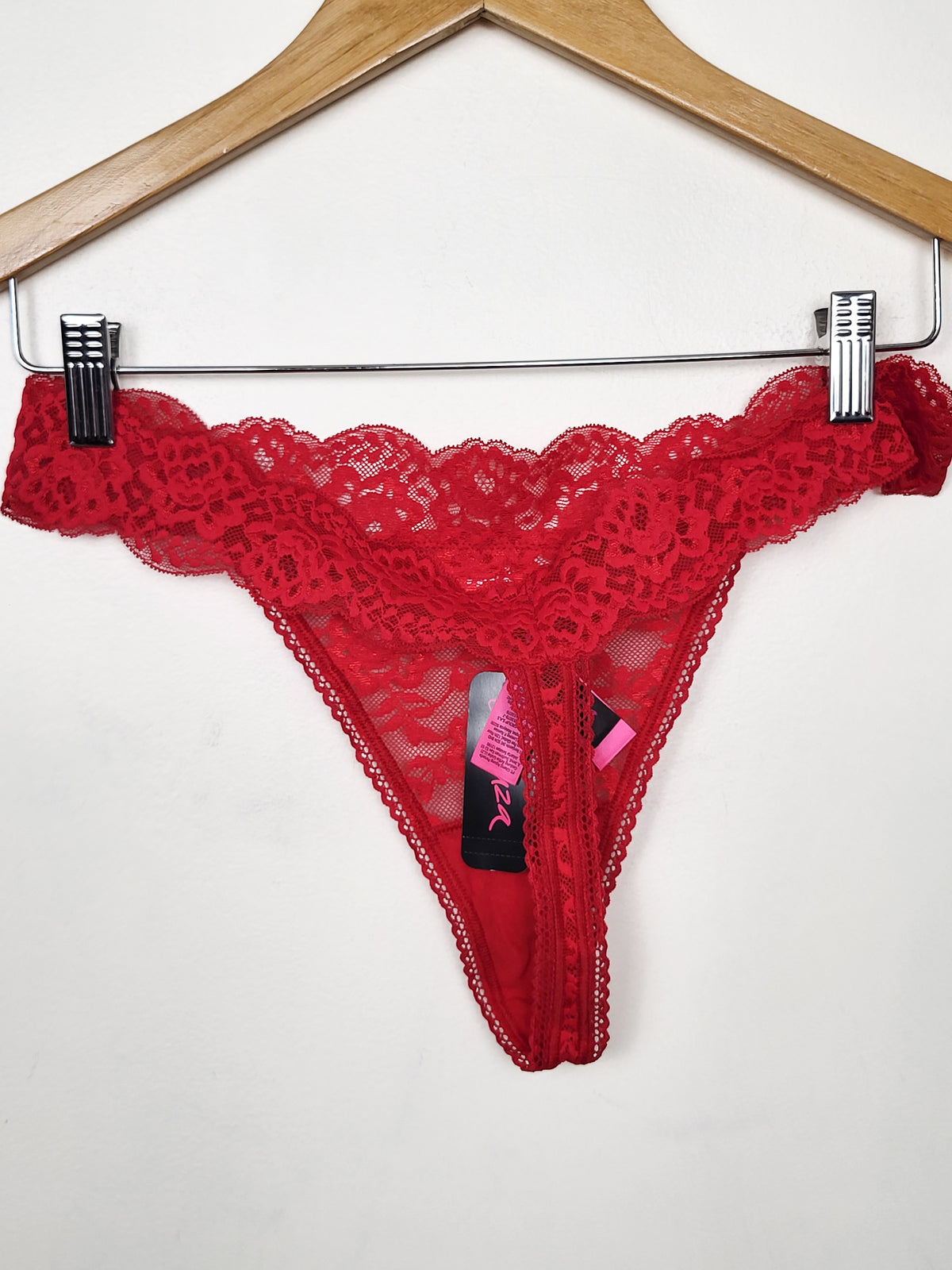 NEW - La Senza Essentials Red All-Over Lace Thong Panty | Size XL
