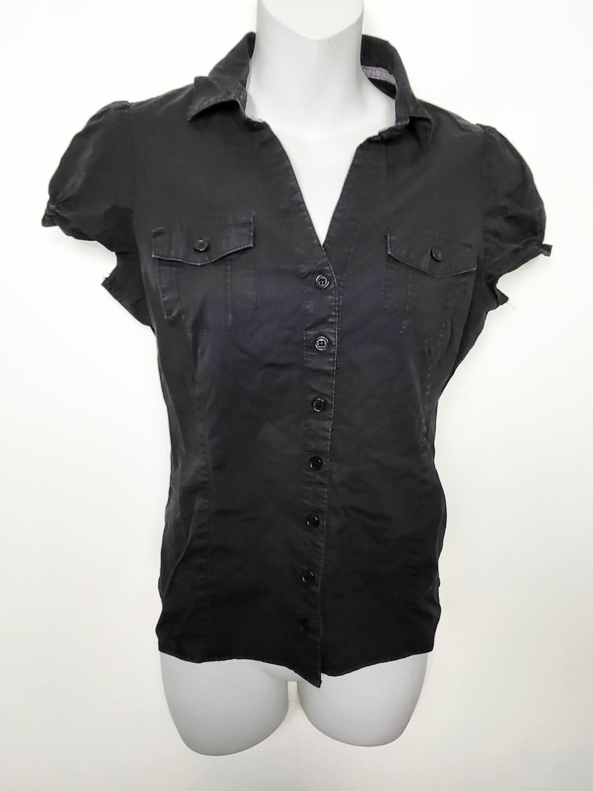 Urban Heritage Black Cap-Sleeve Button-Up Utility Blouse | Size MEDIUM