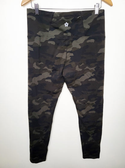 Tuff Athletics Women's High-Rise Camouflage Workout Leggings | Size XL