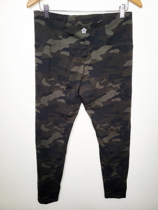 Tuff Athletics Women's High-Rise Camouflage Workout Leggings | Size XL