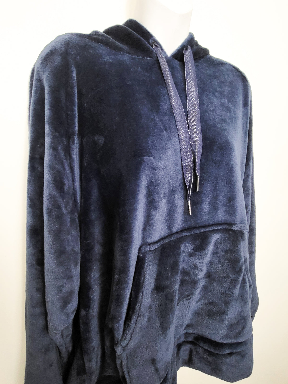 NEW - Denver Hayes Women's Navy Ultra-Plush Velvet Fleece Sleepwear Hoodie | Size XL