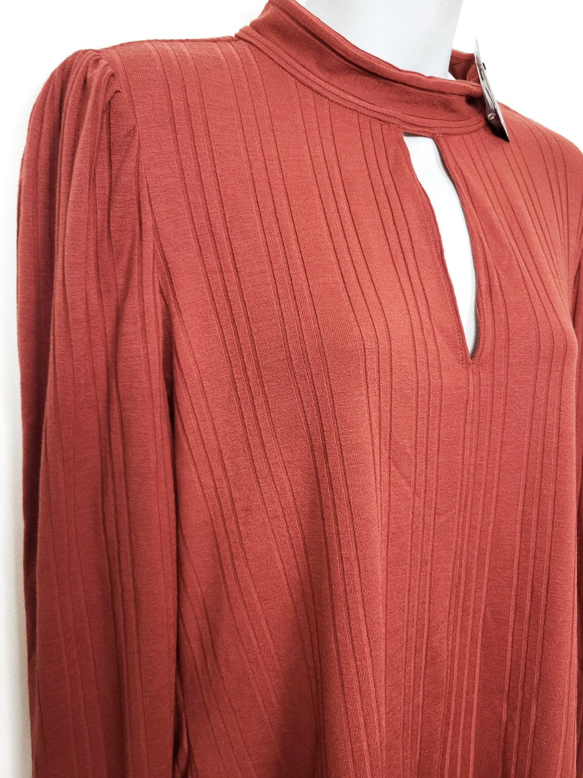 NEW - RW&CO Terracotta Long-Sleeve Ribbed Cutout Blouse | Size XL