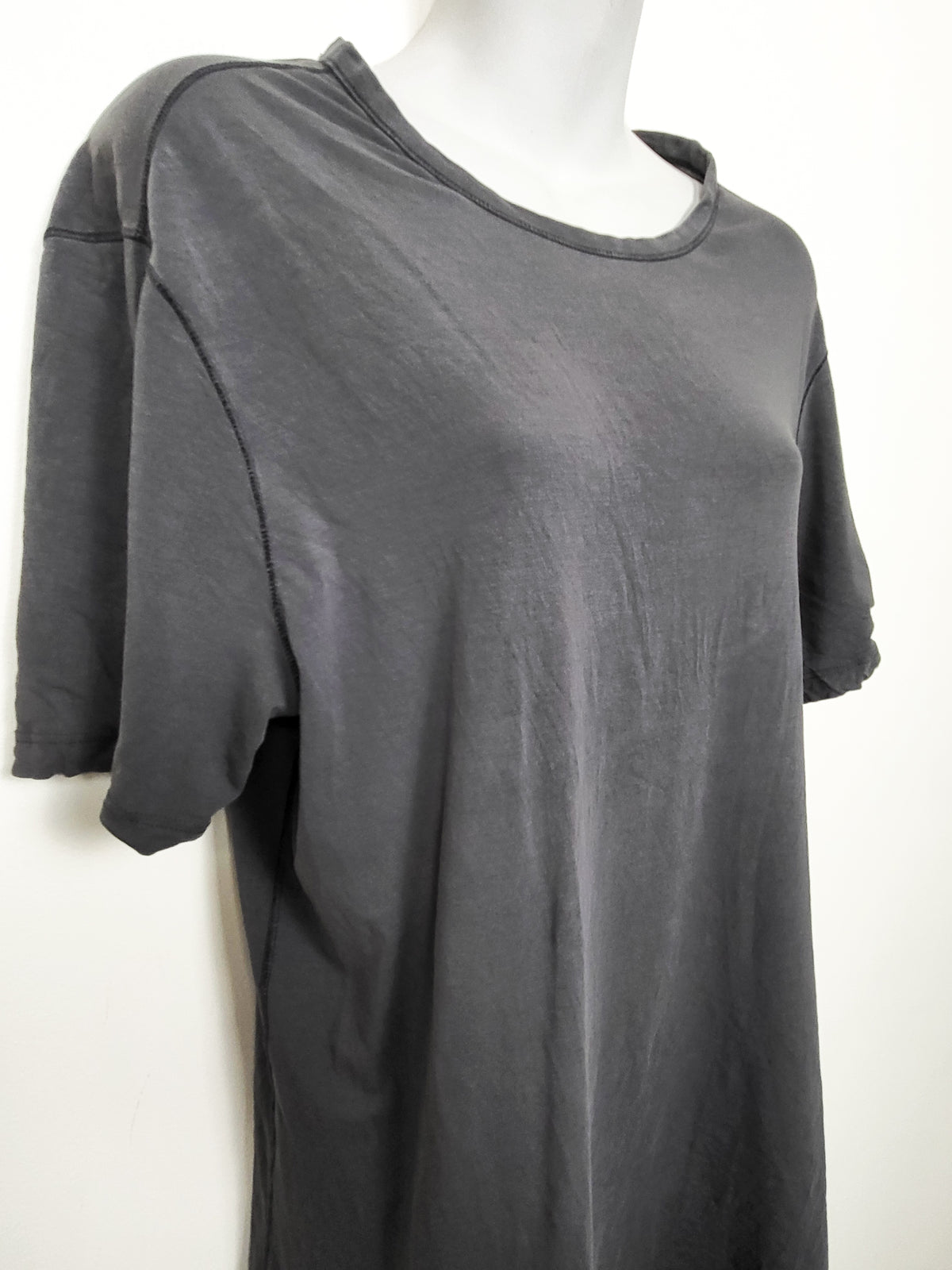 Lululemon Women's Grey "Hold Tight" Short-Sleeve T-shirt | Size SMALL