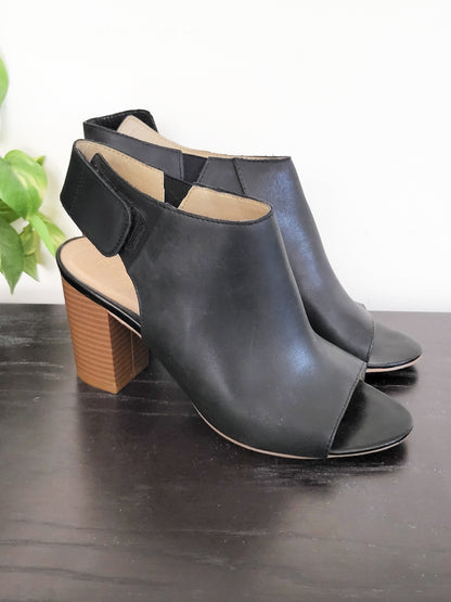 Pegabo Black Open-Toe Slingback Block Heel Sandals | Size 6