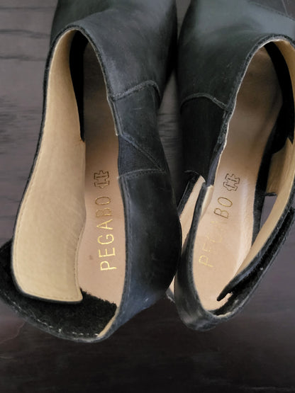 Pegabo Black Open-Toe Slingback Block Heel Sandals | Size 6