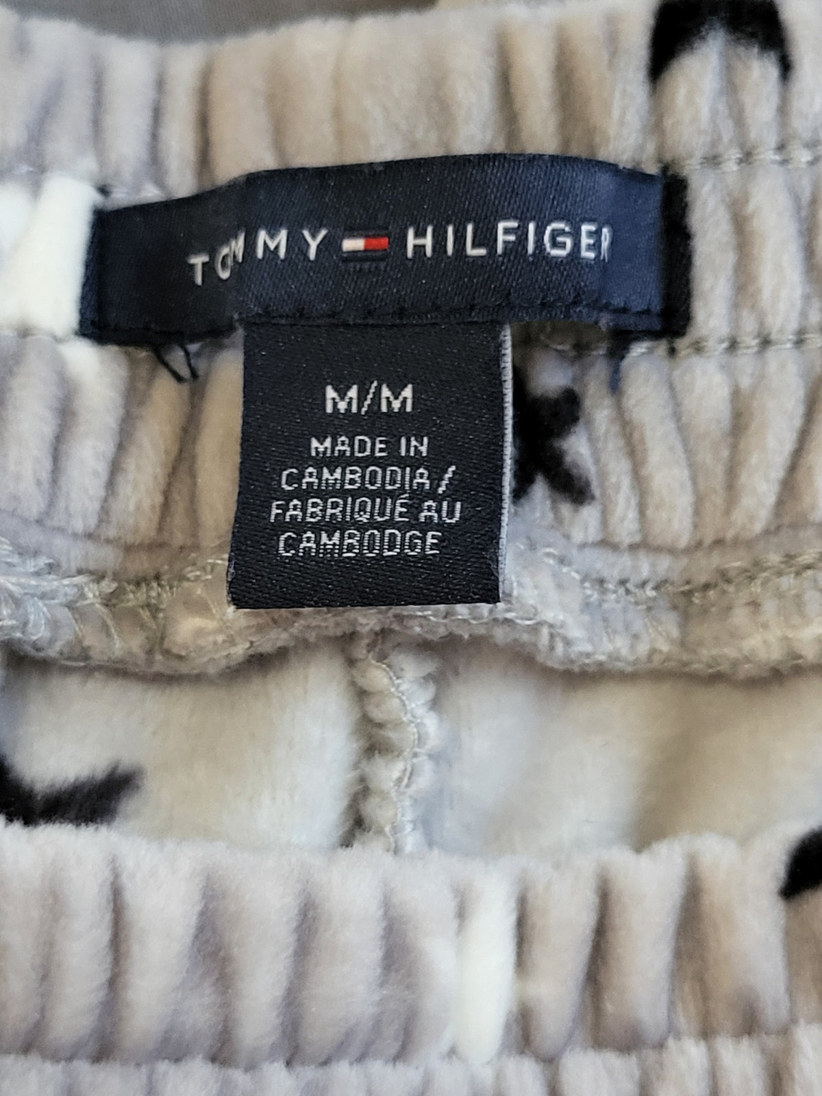 Tommy Hilfiger Women's Gray Star-Print Plush Fleece Pajama Pants - Size Medium