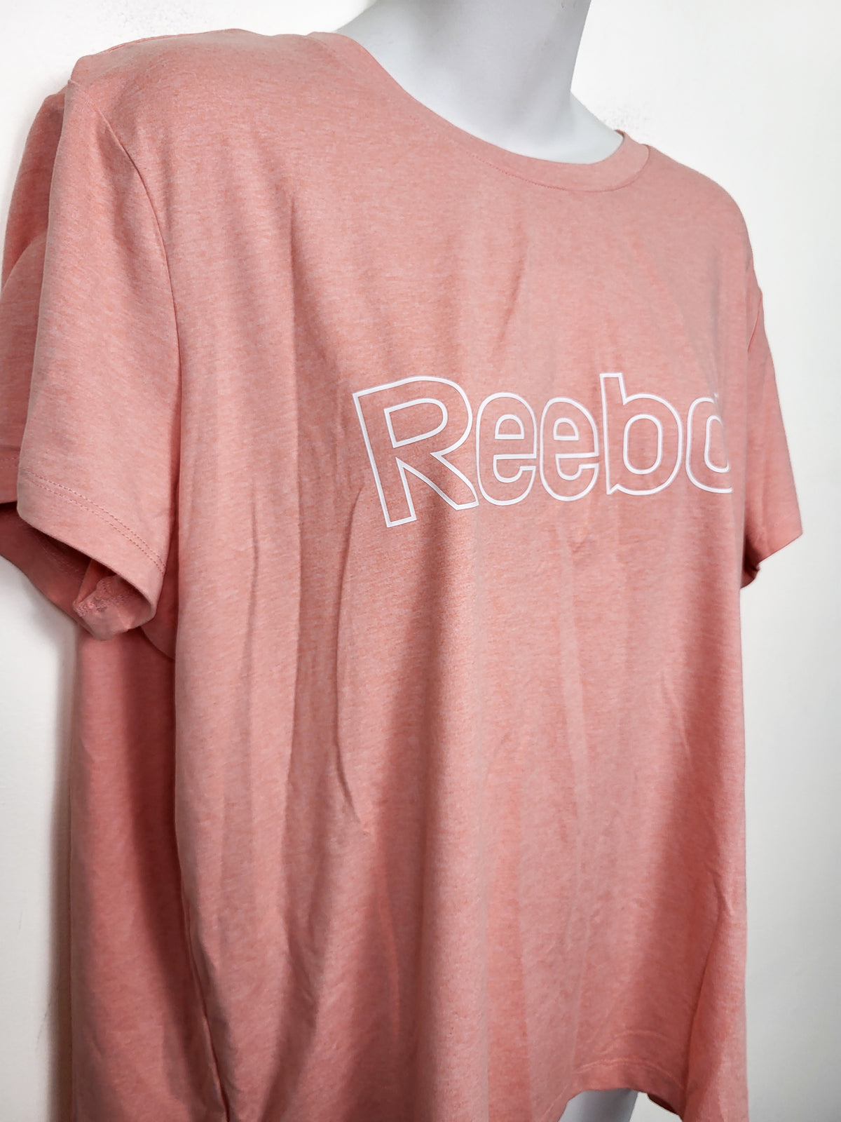 Reebook pink t-shirt - Size XL