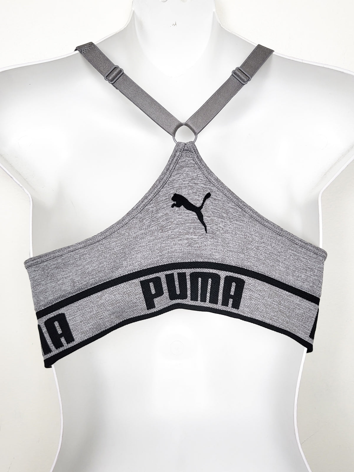 Puma Women's "Apex" Seamless Low-Impact Sports Bra in Heathered Gray - Size Medium