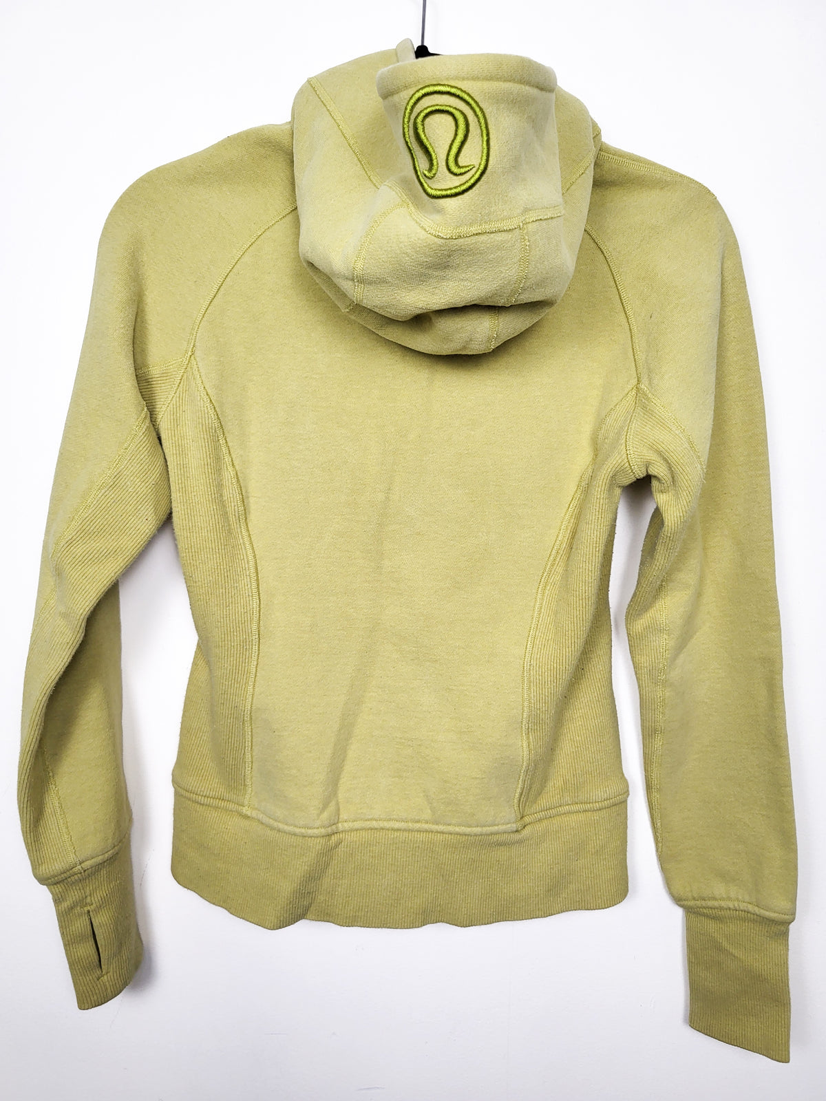 Vintage Y2K-era Lululemon Athletica Classic Scuba Full-Zip Hoodie in yellow-green - Women's size 2