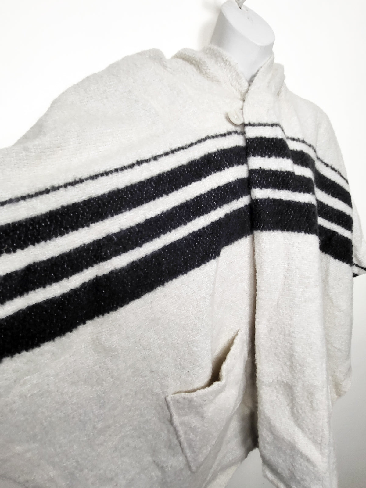 Aritzia "Golden by TNA" Wool-Blend Hooded Striped Poncho Cape - Size Small/Medium