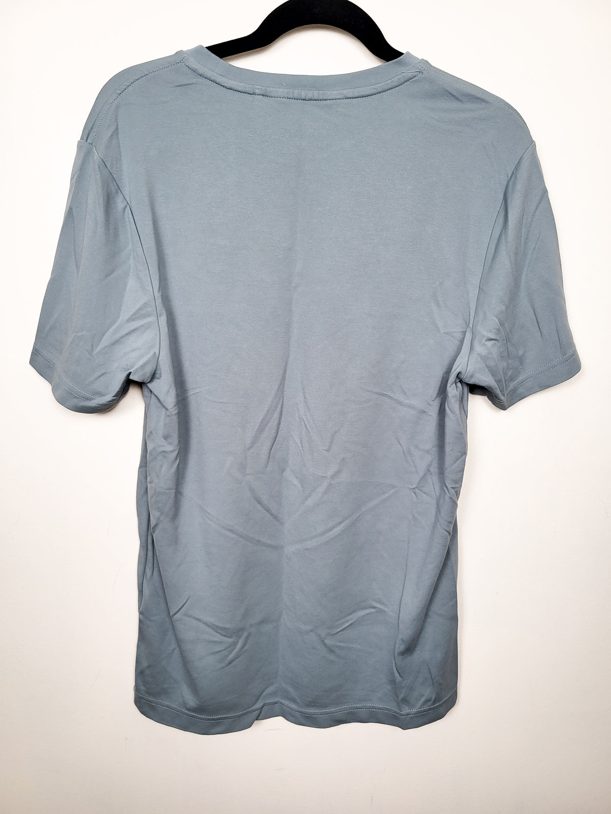 Primark men's blue-grey slim fit super soft t-shirt - Size LARGE