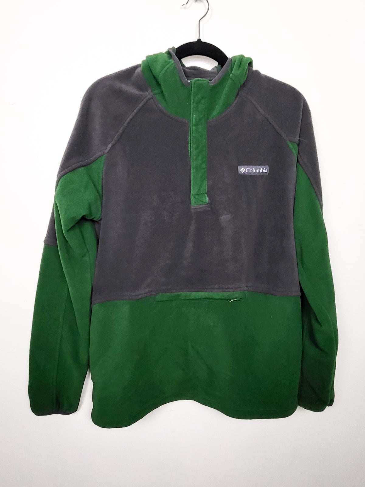 Columbia Sportswear men's grey and green Basin Trail 1/2 Snap Fleece Hoodie - Size MEDIUM