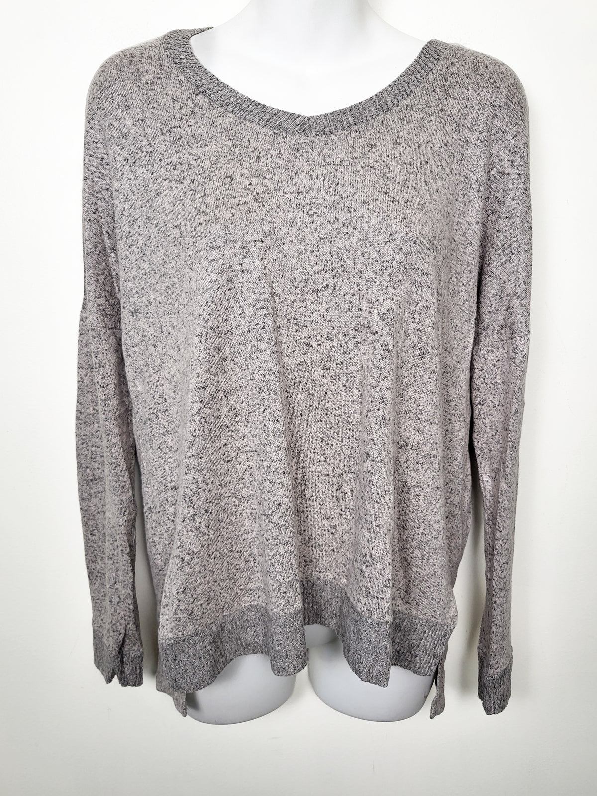 Antistar Women's Grey Oversized Marled Knit Top - Size MEDIUM
