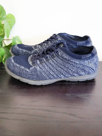 Skechers Women's Navy Breathe-Easy Fortune-Knit Sneakers - Size 7