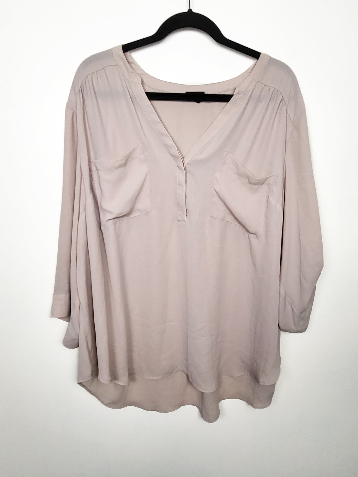 Torrid Pinky-Beige Harper Georgette Pullover Blouse - Size 3 (3XL)