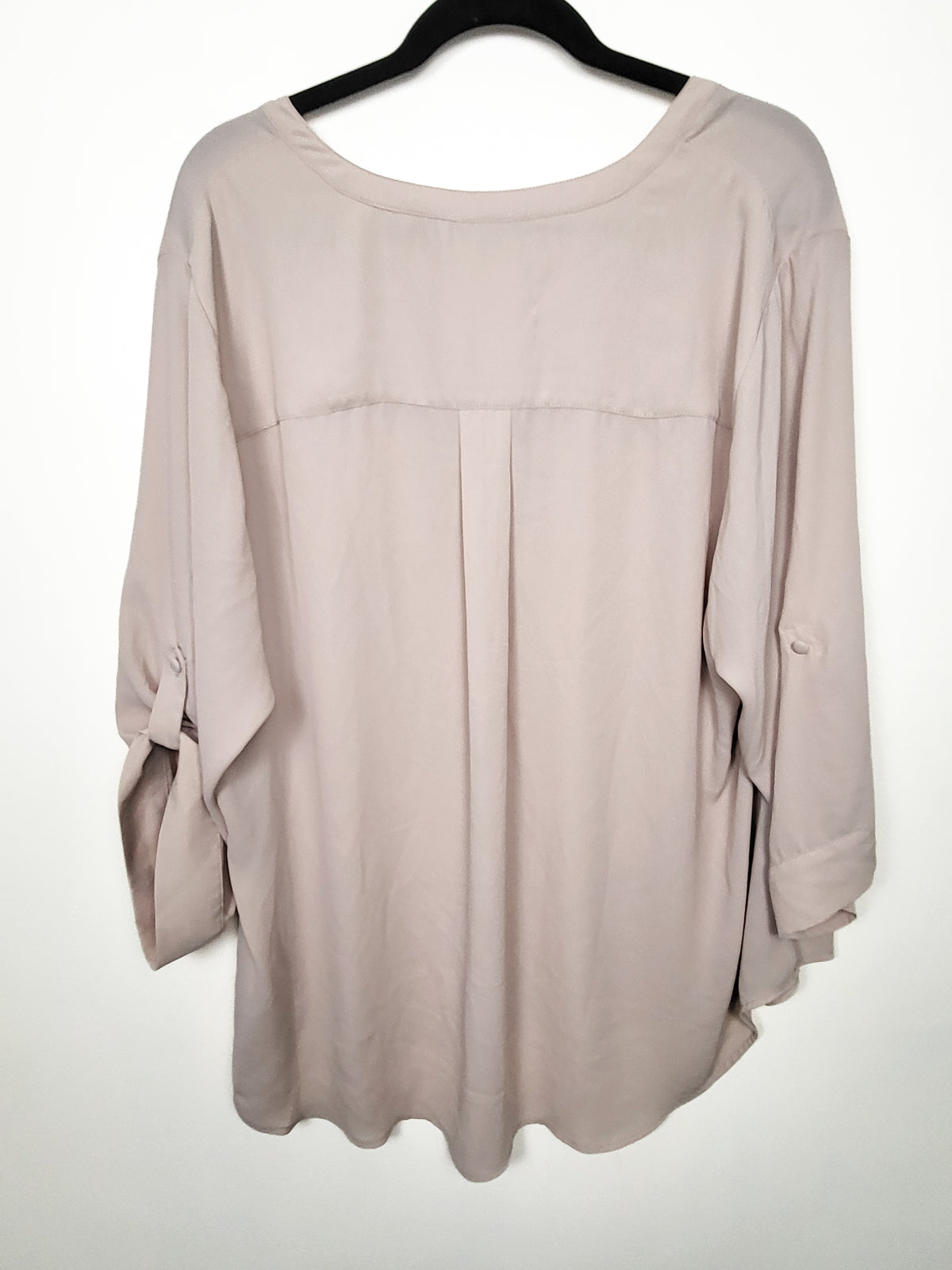 Torrid Pinky-Beige Harper Georgette Pullover Blouse - Size 3 (3XL)