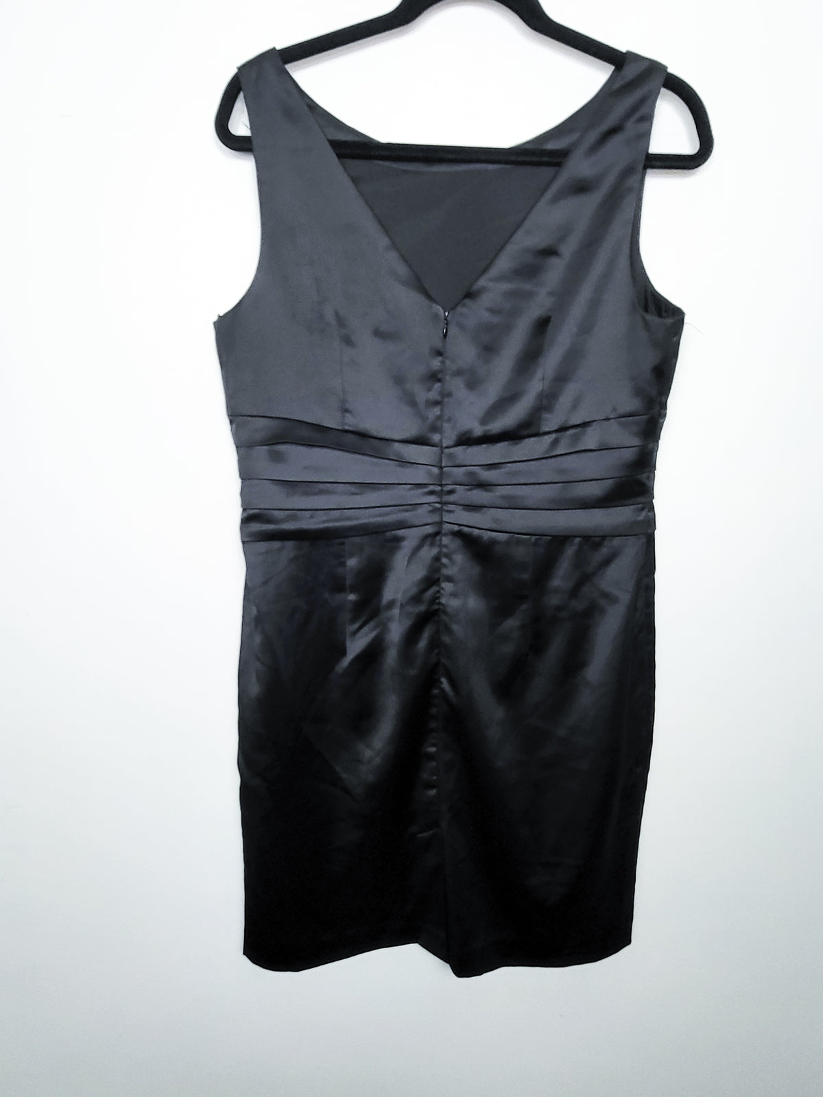 Suzy Shier Black Ruched Satin Cocktail Dress - Size XL