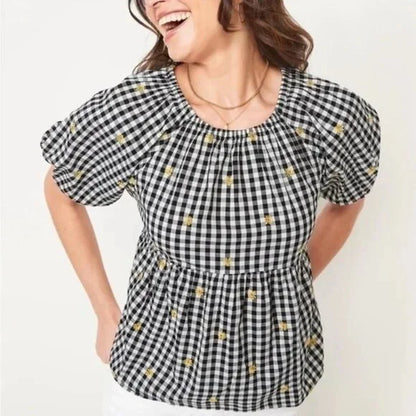 Old Navy Gingham Floral Daisy Embroidered Puff Sleeve Babydoll Top. Size large