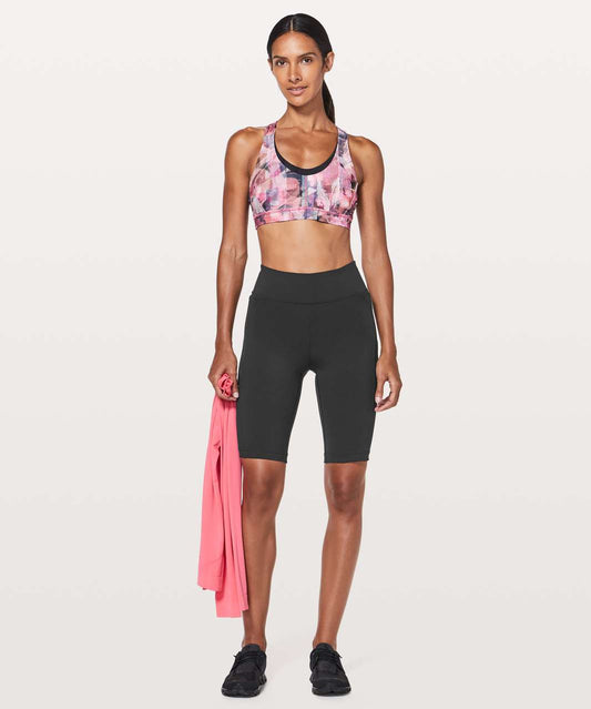 Lululemon Black On Pace Short - 10 inch | Size 6