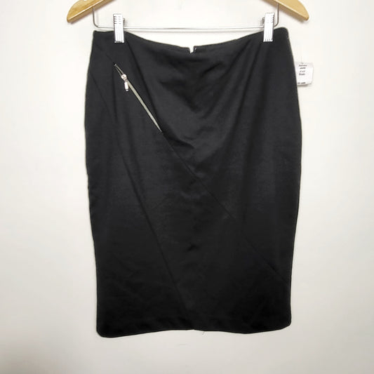 AMHU11 - NEW - Cleo black pencil skirt. Size 6