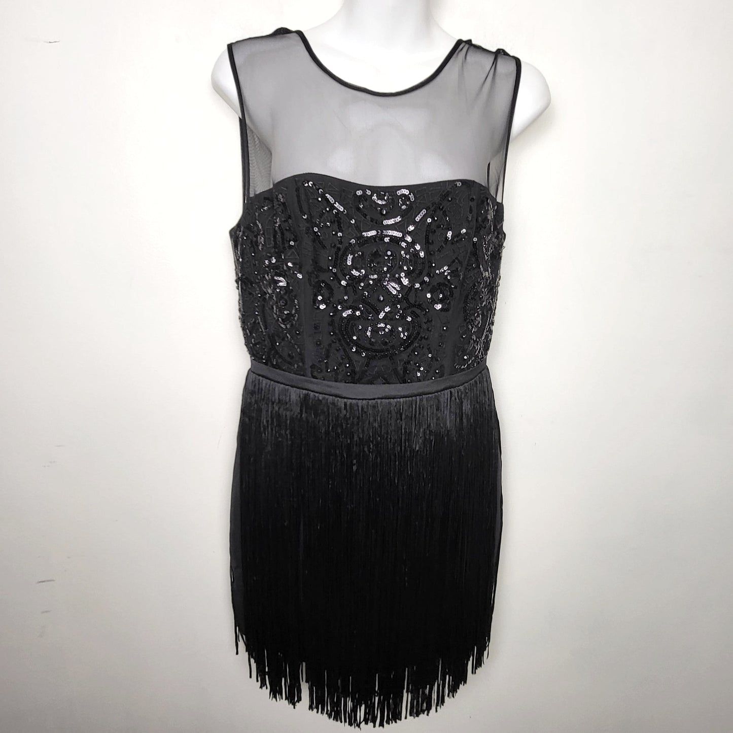 AMHU11 - NEW - BCBG Max Azria Black Fringe Sleeveless "Melly" Sheath Dress. Size 8