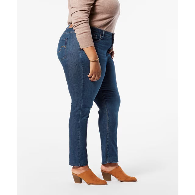 Signature by Levi Strauss & Co. Women's Mid-Rise Straight Jeans - Size 24 (3XL)